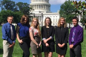 2018 Youth Tour group photo