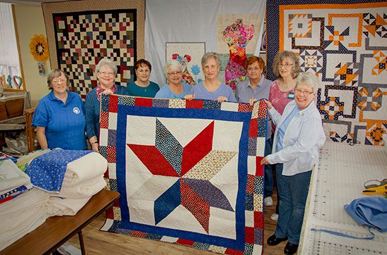 happy quilters